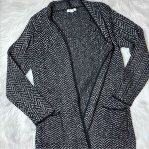 Nine West Black And Gray Print Long Two Pocket Cardigan